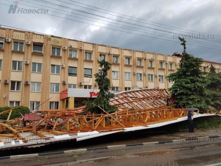 Особенности воздействия ветра на мембранную кровлю